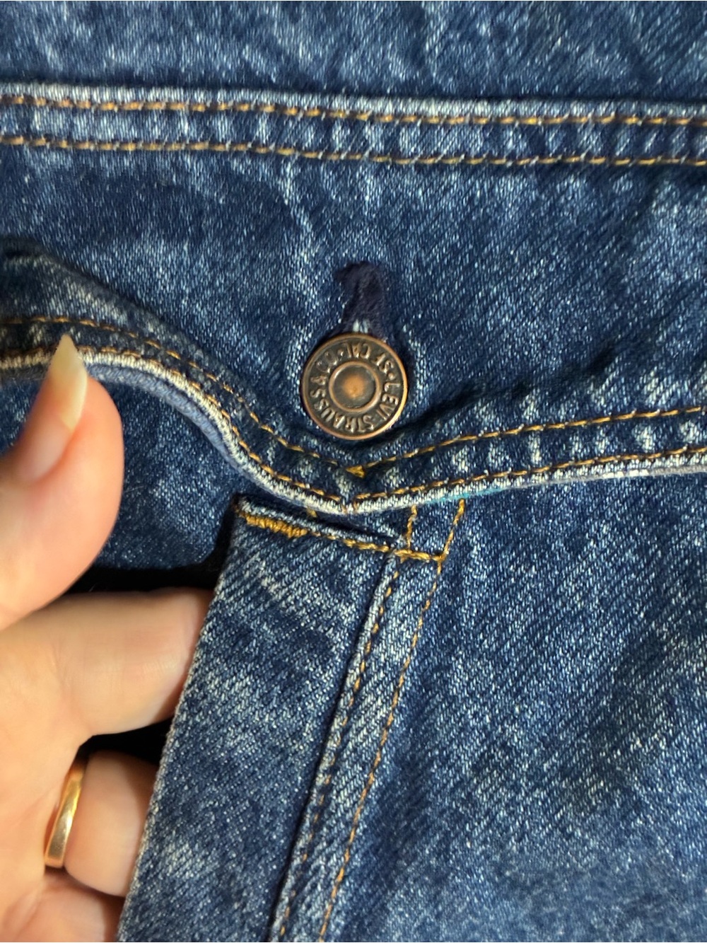 Men’s,Levi's Blue Denim flannel lined distressed Bomber Jacket XL 90s grunge - Picture 6 of 14